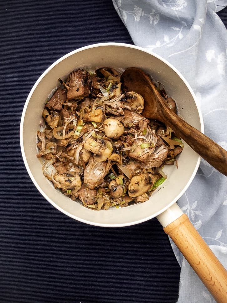 Blanquette vegan au jacquier en cours de préparation