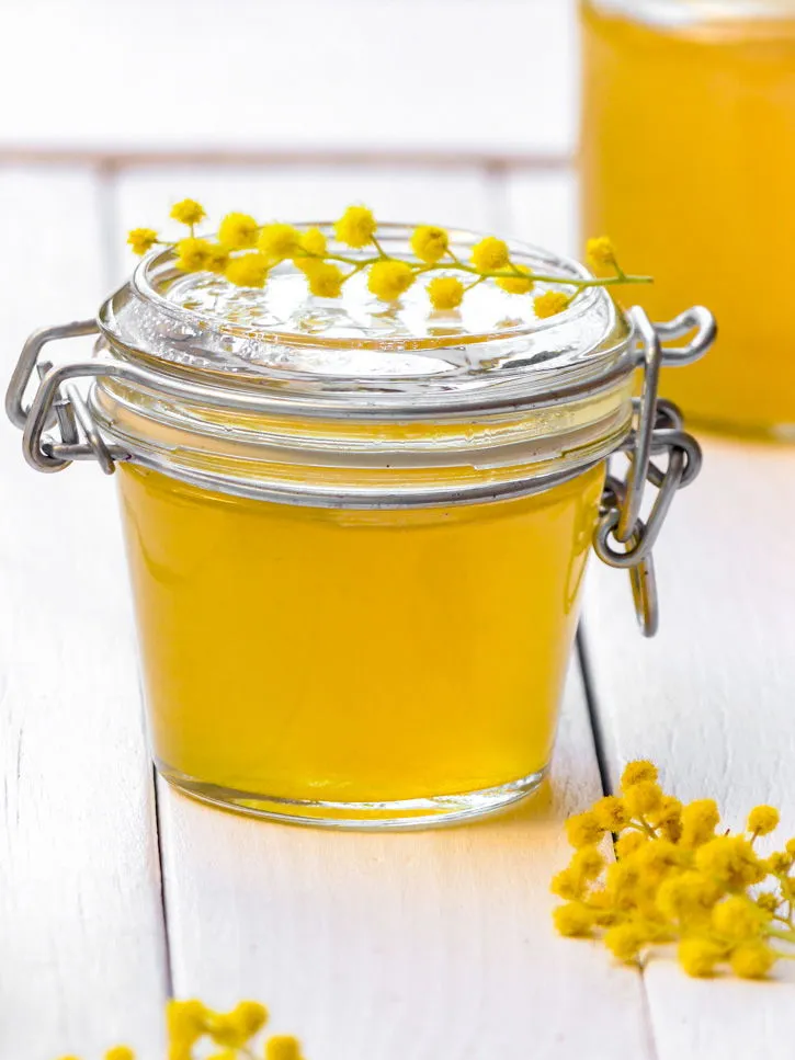 Gelée de fleurs de mimosa sauvage