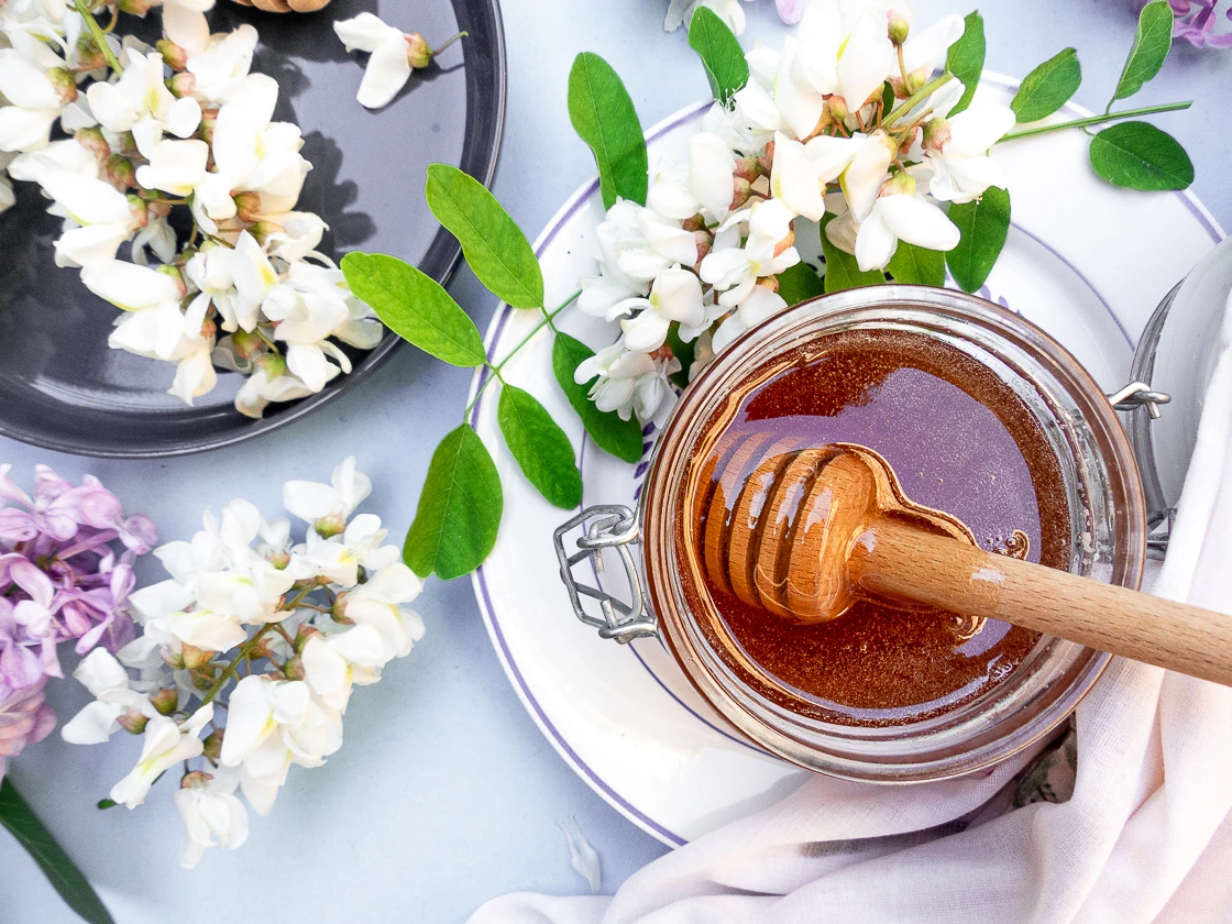 Miel vegan de fleurs d'acacia