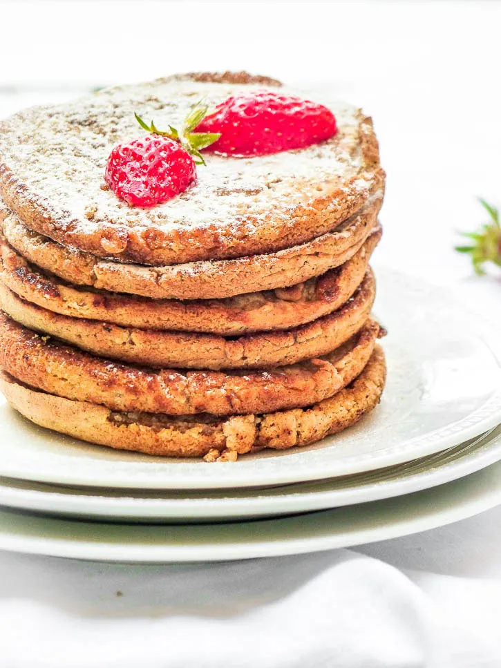 Pancakes vegan à l'avoine et ylang-ylang