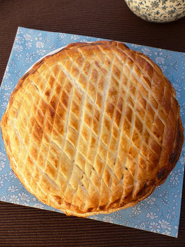 Galette des rois pralin-noisettes