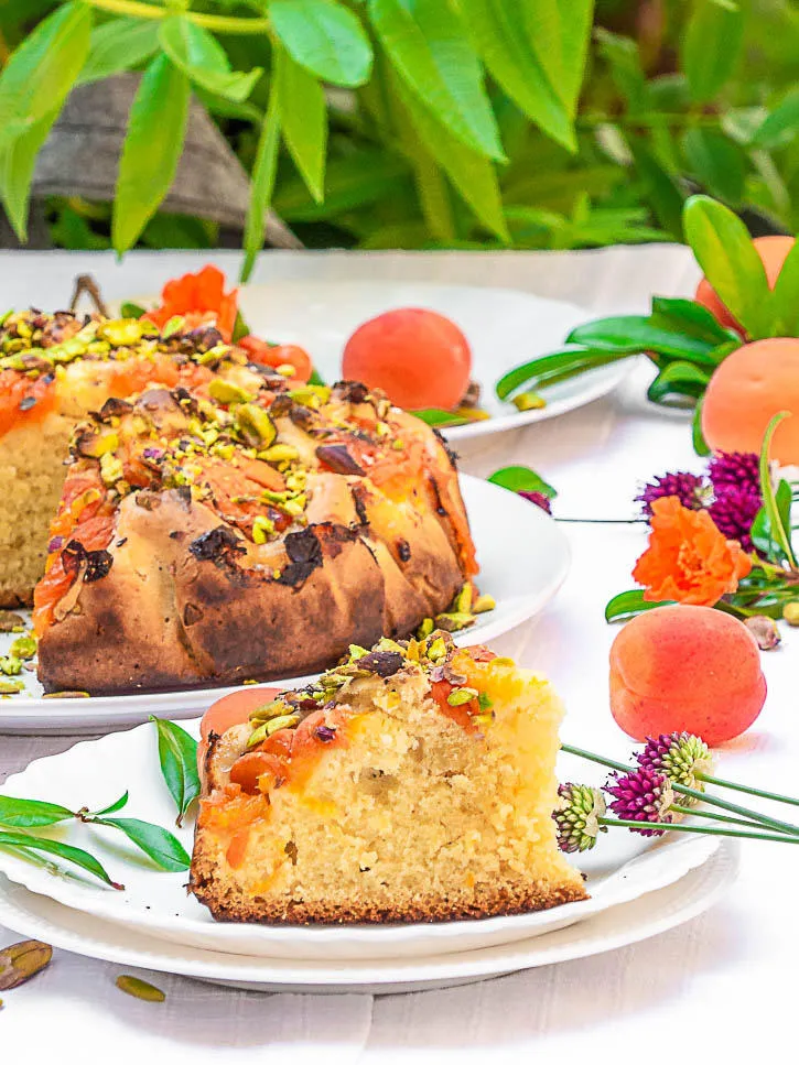 Gâteau aux abricots & pistaches