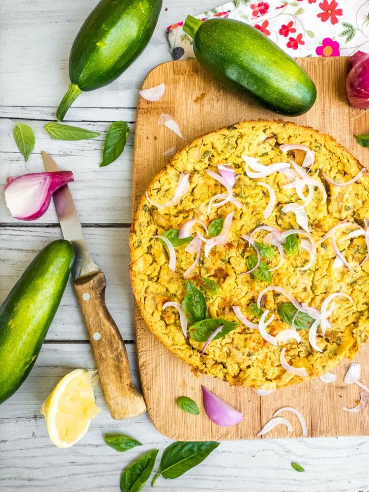 Frittata vegan courgettes & herbes aromatiques